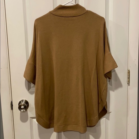 WHBM Poncho Cape Cardigan Sweater EUC - Picture 12 of 16